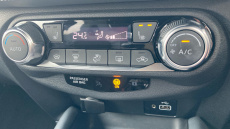 Nissan Juke 1.0 DiG-T 114 Tekna 5dr Petrol Hatchback